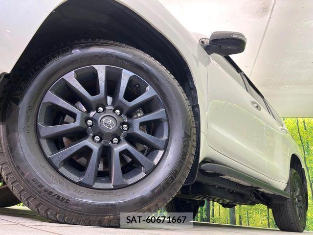 Toyota LAND CRUISER PRADO 2023-11 7220627-12