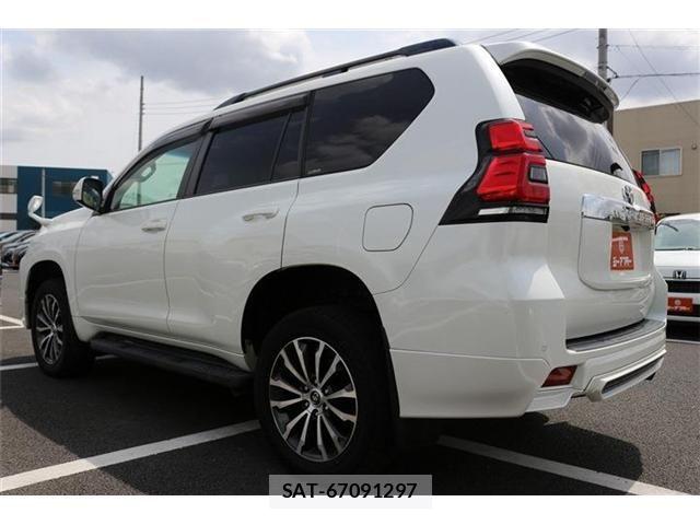 Toyota LAND CRUISER PRADO 2019-04 7220561-21