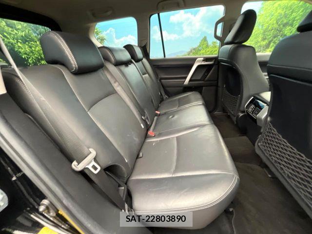 Toyota LAND CRUISER PRADO 2019-07 7220557-9