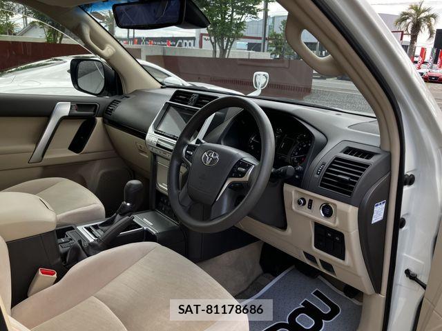 Toyota LAND CRUISER PRADO 2023-12 7220633-10