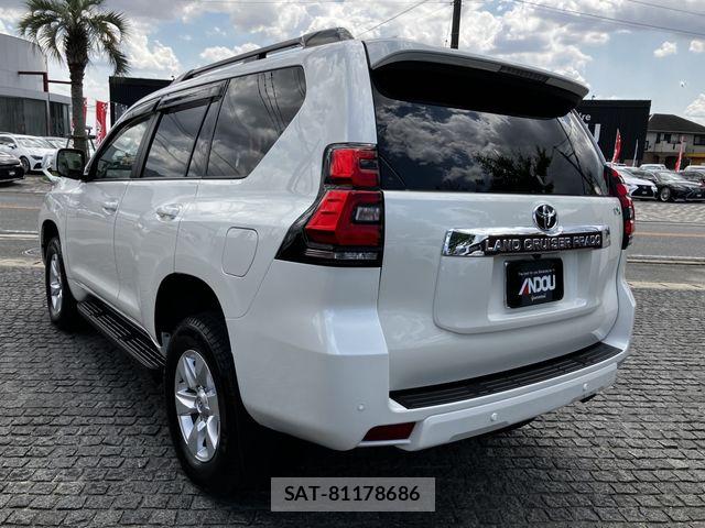 Toyota LAND CRUISER PRADO 2023-12 7220633-2
