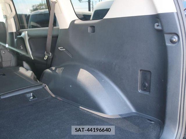 Toyota LAND CRUISER PRADO 2015-12 7220547-11