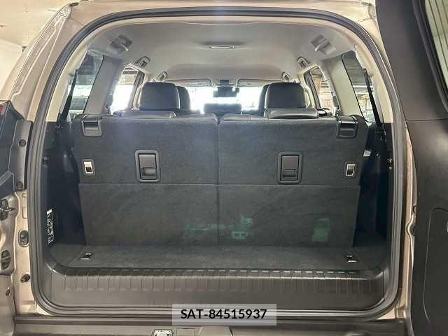 Toyota LAND CRUISER PRADO 2021-07 7220567-12