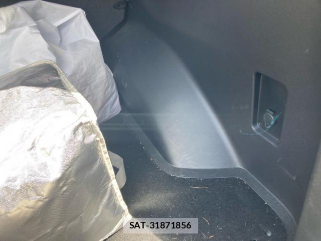 Toyota LAND CRUISER PRADO 2023-02 7220598-11