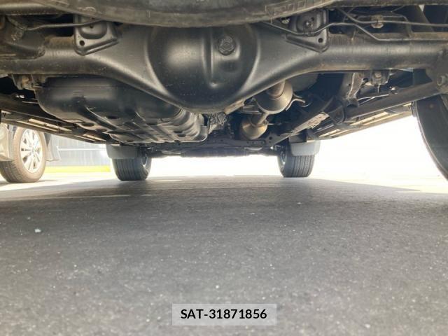 Toyota LAND CRUISER PRADO 2023-02 7220598-12