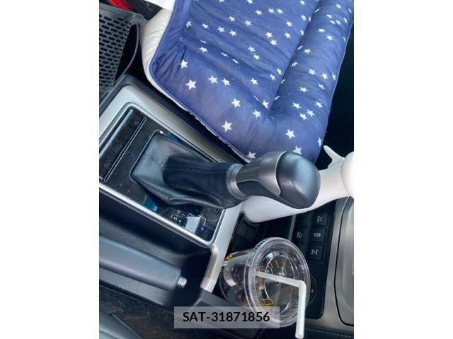 Toyota LAND CRUISER PRADO 2023-02 7220598-17