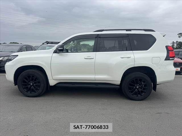 Toyota LAND CRUISER PRADO 2023-02 7220600-10