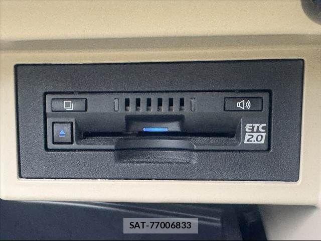 Toyota LAND CRUISER PRADO 2023-02 7220600-4