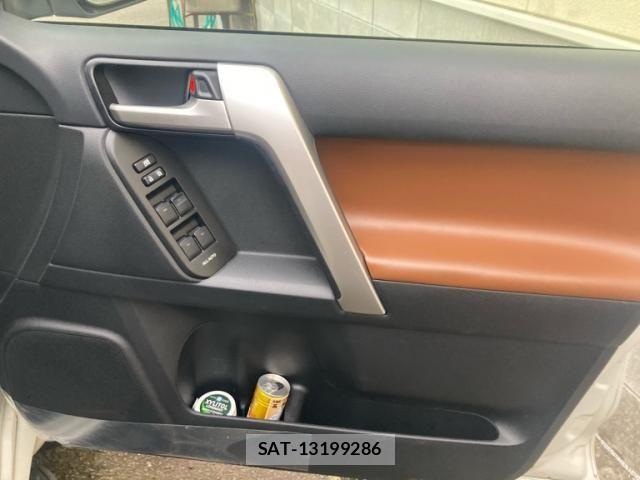 Toyota LAND CRUISER PRADO 2021-07 7220568-11