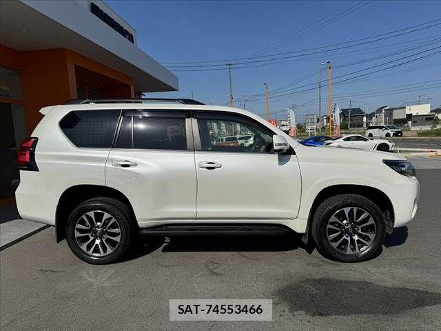 Toyota LAND CRUISER PRADO 2021-10 7220571-10