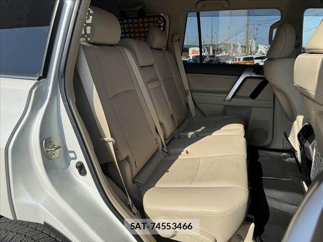 Toyota LAND CRUISER PRADO 2021-10 7220571-16