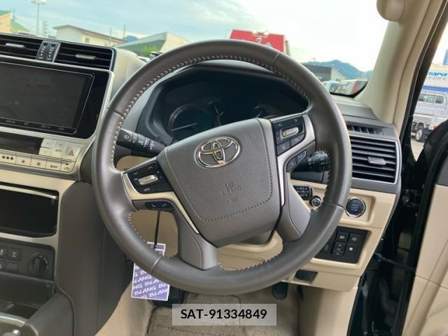 Toyota LAND CRUISER PRADO 2020-03 7220566-18