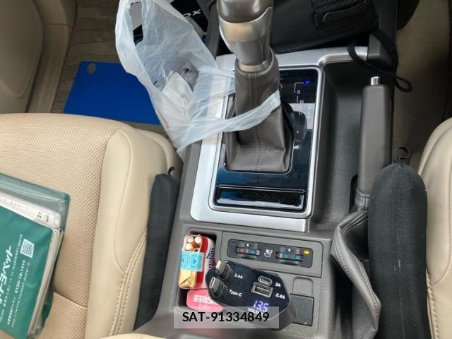 Toyota LAND CRUISER PRADO 2020-03 7220566-26