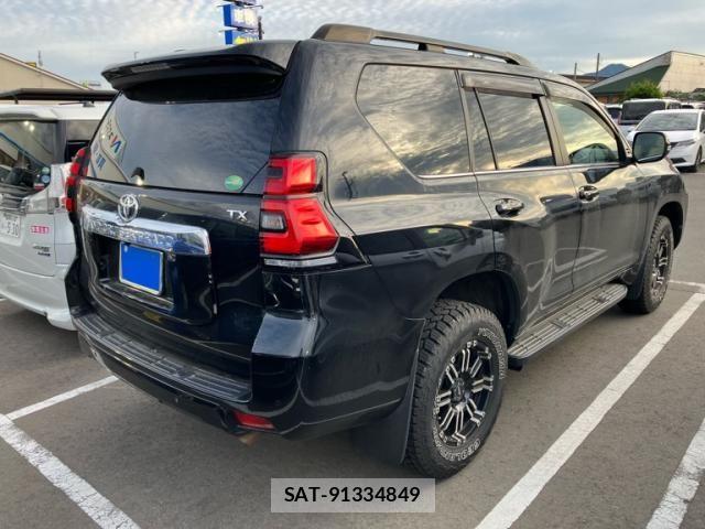 Toyota LAND CRUISER PRADO 2020-03 7220566-7
