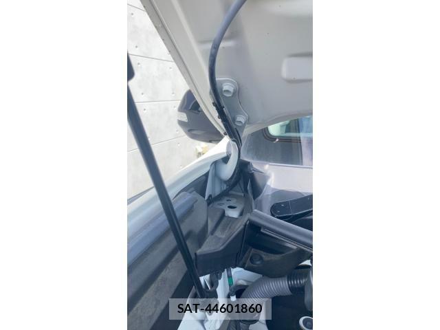 Toyota LAND CRUISER PRADO 2020-09 7220569-14