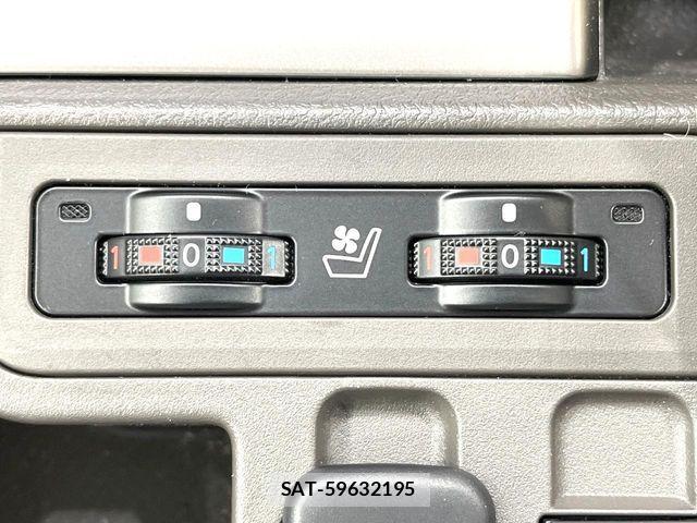 Toyota LAND CRUISER PRADO 2023-09 7220623-6