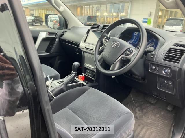 Toyota LAND CRUISER PRADO 2021-10 7220578-10