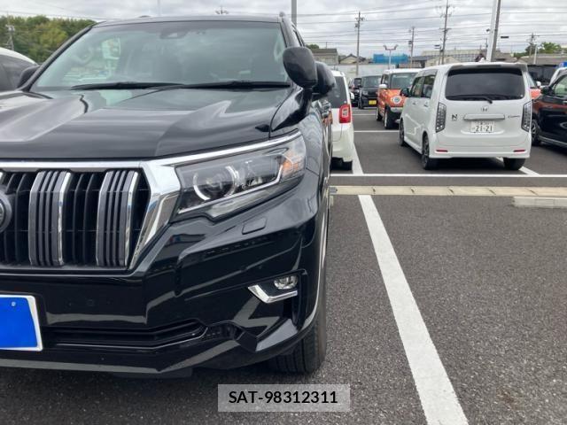 Toyota LAND CRUISER PRADO 2021-10 7220578-1