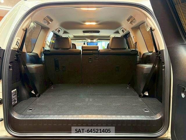 Toyota LAND CRUISER PRADO 2023-02 7220596-19