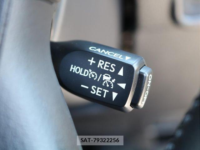Toyota LAND CRUISER PRADO 2023-01 7220593-17
