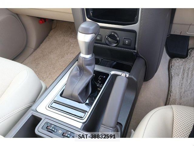 Toyota LAND CRUISER PRADO 2022-01 7220579-12
