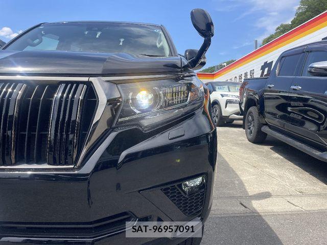 Toyota LAND CRUISER PRADO 2021-02 7220565-23