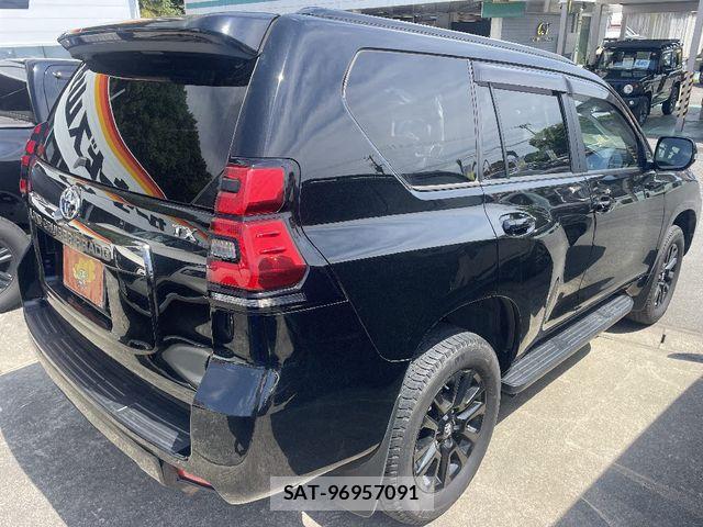 Toyota LAND CRUISER PRADO 2021-02 7220565-2