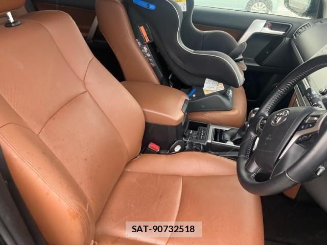 Toyota LAND CRUISER PRADO 2021-07 7251228-13