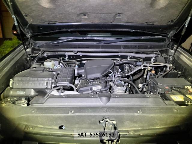 Toyota LAND CRUISER PRADO 2015-02 7251251-17