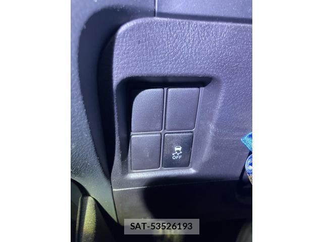Toyota LAND CRUISER PRADO 2015-02 7251251-26