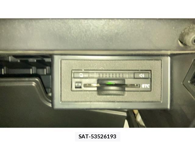 Toyota LAND CRUISER PRADO 2015-02 7251251-28