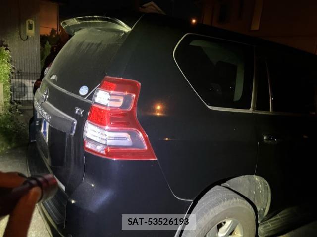 Toyota LAND CRUISER PRADO 2015-02 7251251-5