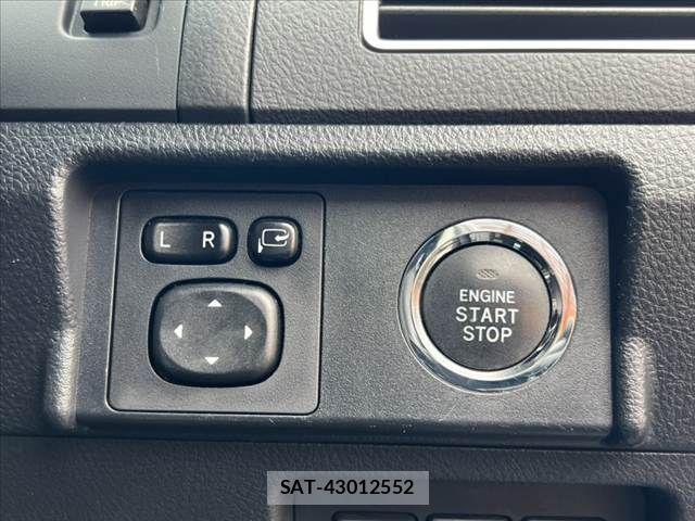 Toyota LAND CRUISER PRADO 2014-03 7251245-27