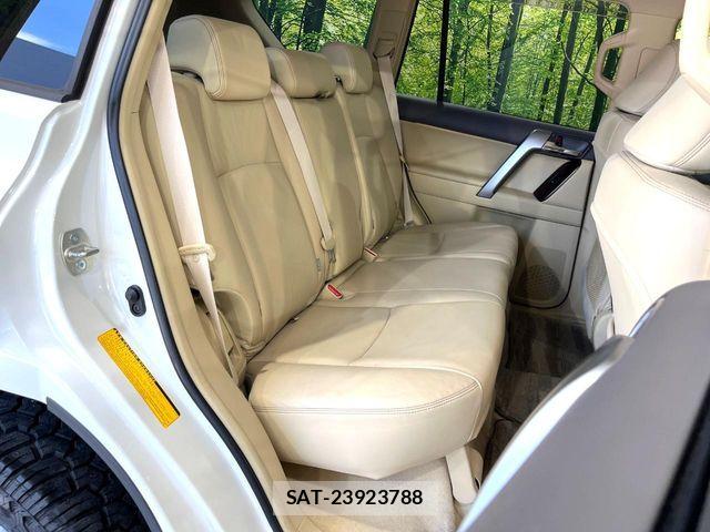 Toyota LAND CRUISER PRADO 2015-03 7251246-9