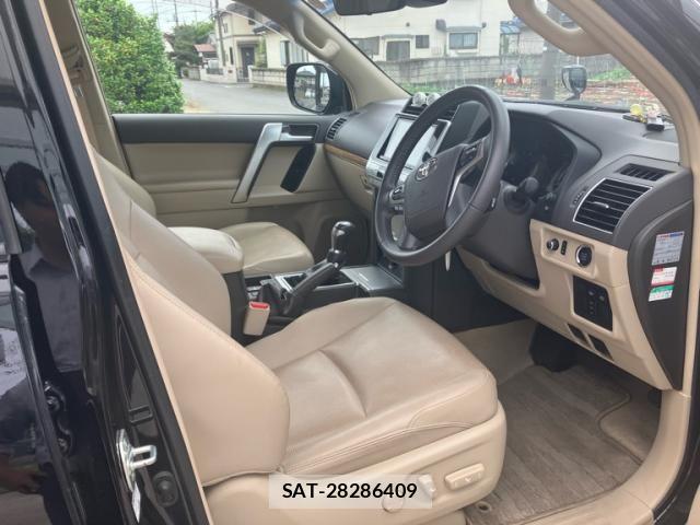 Toyota LAND CRUISER PRADO 2022-08 7251230-10