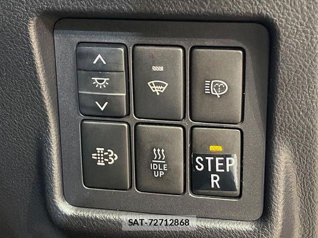 Toyota LAND CRUISER PRADO 2015-06 7251239-9