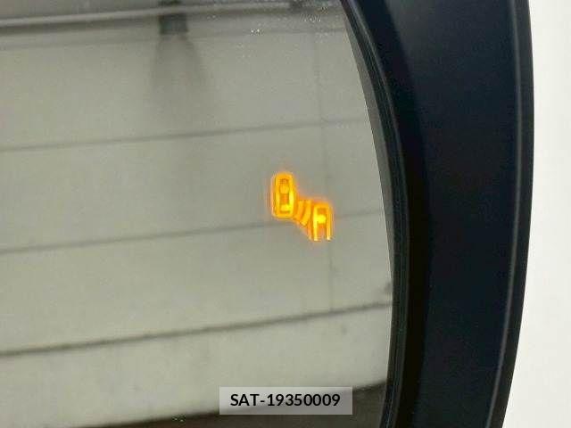 Toyota LAND CRUISER PRADO 2023-09 7251225-7