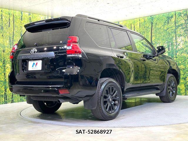 Toyota LAND CRUISER PRADO 2023-10 7251231-17