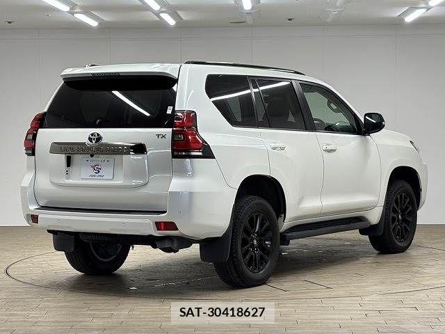Toyota LAND CRUISER PRADO 2021-05 7251233-15