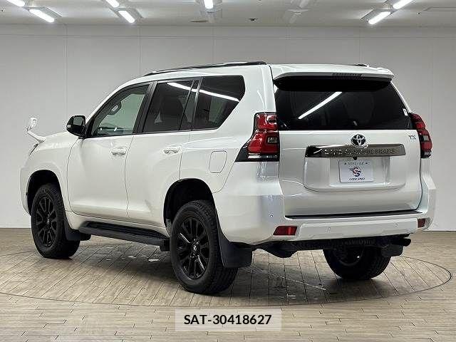 Toyota LAND CRUISER PRADO 2021-05 7251233-16