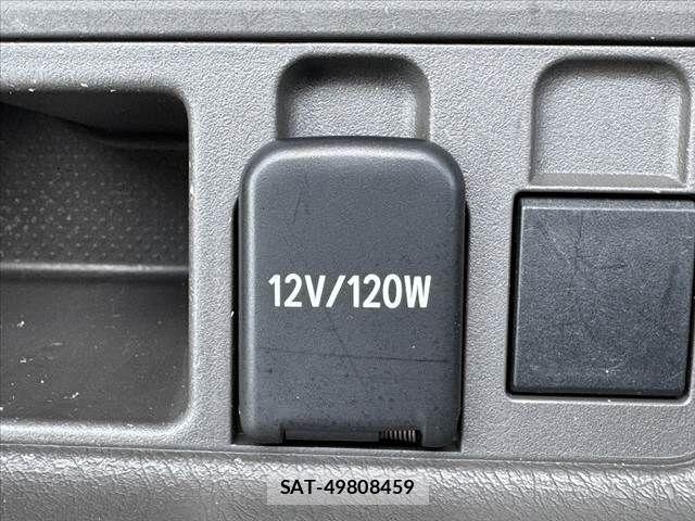 Toyota LAND CRUISER PRADO 2020-03 7251234-25