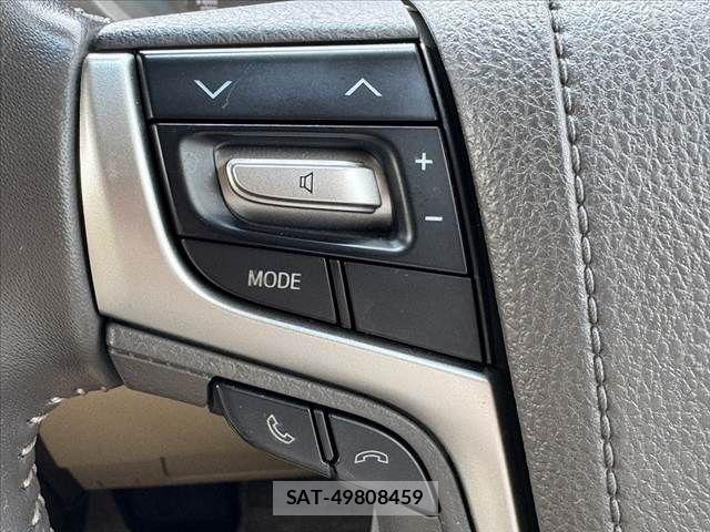 Toyota LAND CRUISER PRADO 2020-03 7251234-28