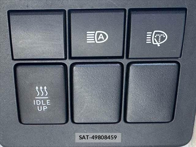 Toyota LAND CRUISER PRADO 2020-03 7251234-29