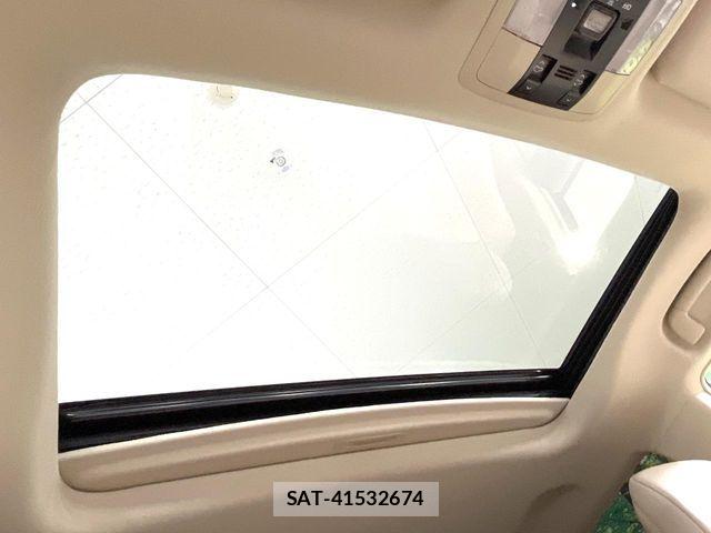 Toyota LAND CRUISER PRADO 2023-10 7251221-2