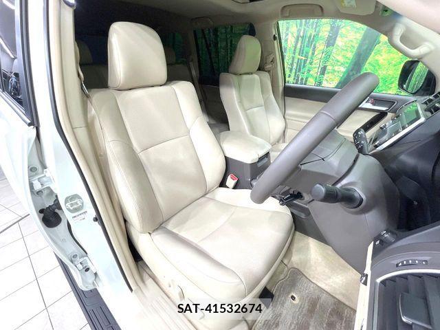 Toyota LAND CRUISER PRADO 2023-10 7251221-7