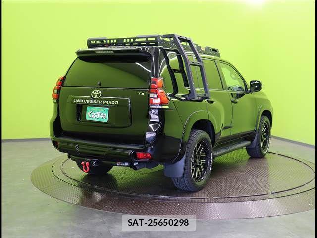 Toyota LAND CRUISER PRADO 2023-04 7251242-1