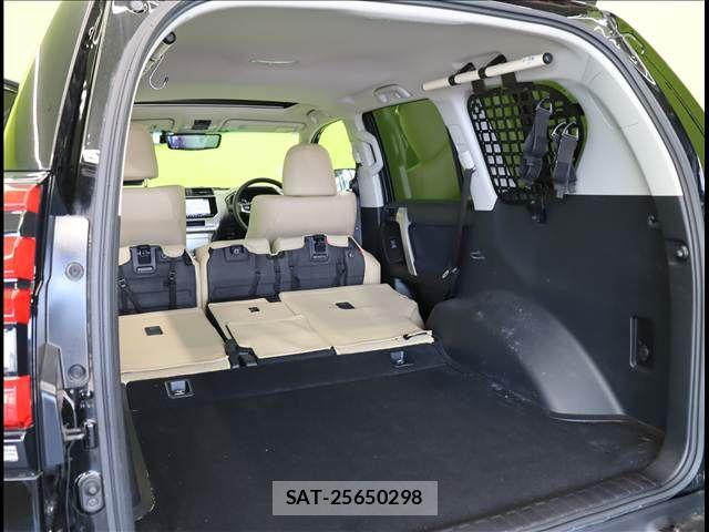Toyota LAND CRUISER PRADO 2023-04 7251242-28