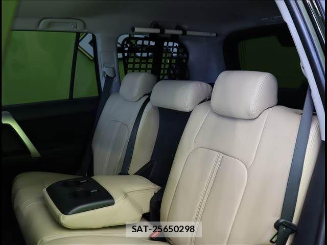 Toyota LAND CRUISER PRADO 2023-04 7251242-29