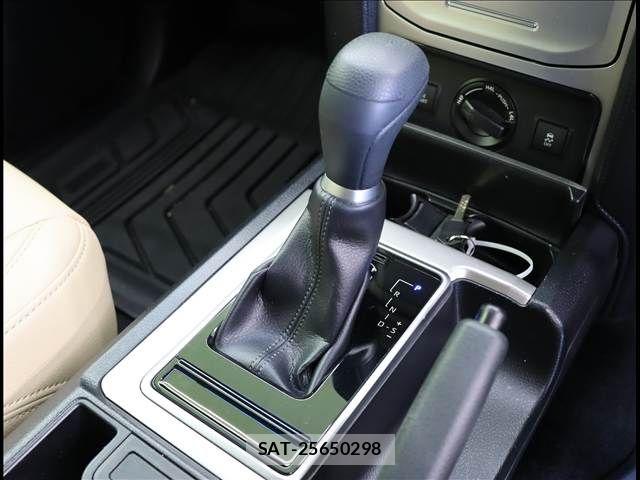 Toyota LAND CRUISER PRADO 2023-04 7251242-6