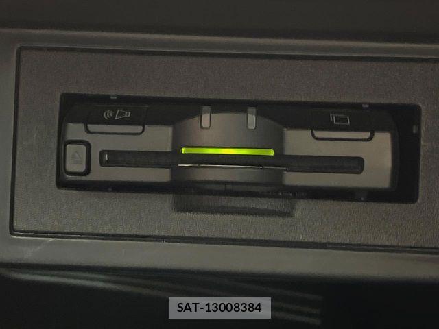 Toyota LAND CRUISER PRADO 2016-03 7251241-8